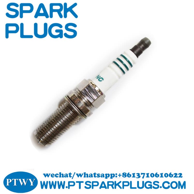 Spare auto parts spark plugs for NISSAN IKH01_24